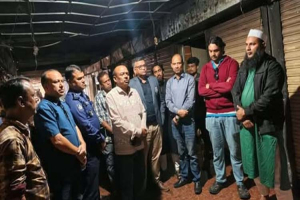 শ্রীমঙ্গলের সুপার মার্কেট পরিদর্শনে চেম্বার সভাপতি ও ব্যবসায়ী নেতৃবৃন্দ