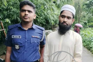 যৌ'ন নি পী ড় নে র ভিডিও ভাইরাল: বালাগঞ্জে আটক কানাইঘাটের শরিফ