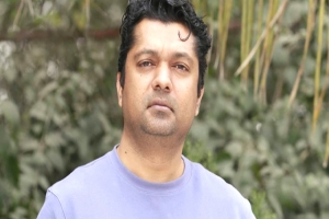 ড. ইউনূসকে বাবা ডাকতে চান জয়!