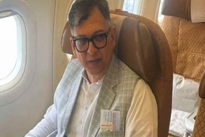 লন্ডনের পথে বিএনপি নেতা সালাহউদ্দিন