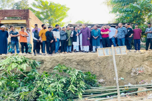 নদীর পারকে পরিকল্পিতভাবে পর্যটন  স্পট হিসেবে গড়ে তোলা হবে