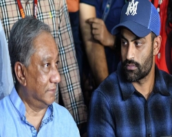 বিসিবি সভাপতি পাপনের বাসায় জরুরি বৈঠকে তামিম