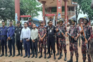 ভোজ্য তেলের সরবরাহ নিশ্চিতে  র‍্যাব-৯ এর অভিযান,
