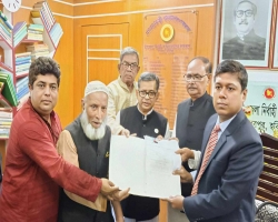 মনোনয়ন দাখিল করলেন প্রতিমন্ত্রী মাহবুব আলী