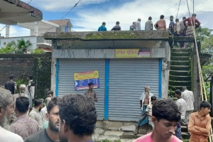 গোয়াইনঘাটে দোকানঘর দখল নিয়ে দু'পক্ষের সংঘ*র্ষে আ হ ত ১৫