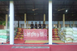 সিলেট সী*মান্তে প্রায় দেড় কোটি টাকার চোরাই পণ্য জ*ব্দ