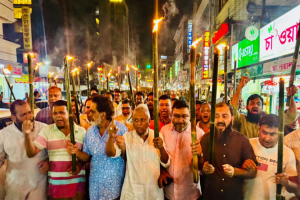 উন্নয়ন বৈষম্যের প্রতিবাদে সিলেটে মশাল মিছিল