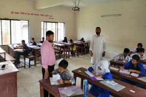 কুলাউড়ায় প্রাথমিকের বৃত্তি পরীক্ষা শুরু, প্রথমদিন ৬৩৫ জন অনুপস্থিত