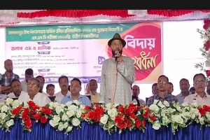 সরকার শিক্ষাকে সর্বোচ্চ গুরুত্ব দিয়ে কাজ করছে: এমপি মালিক সরকার শিক্ষাকে সর্বোচ্চ গুরুত্ব দিয়ে কাজ করছে: এমপি মালিক