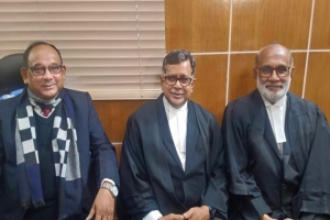 আইনজীবীর কাছে হেরে আইনি পেশায় ফিরলেন মাহবুব আলী