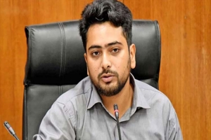 ‘বিভিন্ন শ ক্তি আ.লীগকে নানা কৌশলে আ ন্দো ল নে হাজিরের চেষ্টা করছে’