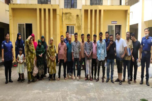 গোয়াইনঘাটে মা ন ব পা চা র চক্রের সদস্যসহ ১৯ জন আ ট ক গোয়াইনঘাটে মা ন ব পা চা র চক্রের সদস্যসহ ১৯ জন আ ট ক