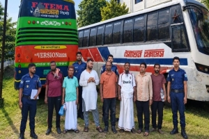 বাহুবলে ভা'রতীয় পণ্যসহ গ্রে'প্তার ৭ বাহুবলে ভা'রতীয় পণ্যসহ গ্রে'প্তার ৭
