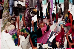 রোগীর চাপ সামলাতে মেঝেতেই হচ্ছে চিকিৎসা রোগীর চাপ সামলাতে মেঝেতেই হচ্ছে চিকিৎসা