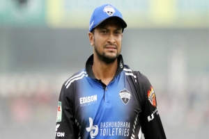 ‘সাকিব ছাড়া বি পি এল যেন লবণ ছা ড়া তরকারি’