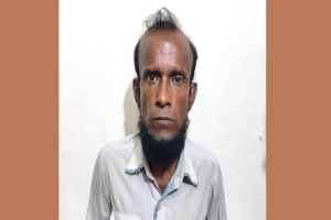 গোলাপগঞ্জে ২০ লাখ টাকা ছি'নতা'ইয়ের ঘটনায় আ'টক ১ গোলাপগঞ্জে ২০ লাখ টাকা ছি'নতা'ইয়ের ঘটনায় আ'টক ১