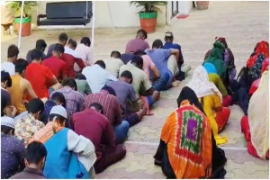১৫ বাংলাদেশিকে ফেরত পাঠিয়েছে ভা র ত