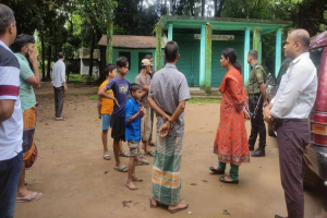 বিশ্বম্ভরপুরে বিভিন্ন পূজা মন্ডপ পরিদর্শনে ইউএনও