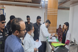 সুনামগঞ্জে অনি*য়মের দা*য়ে বেসরকারি হাসপাতাল মালিককে জরি*মানা সুনামগঞ্জে অনি*য়মের দা*য়ে বেসরকারি হাসপাতাল মালিককে জরি*মানা