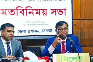 মনোনয়ন যাচাইয়ে অনিয়মের অভি*যোগ গু*জব ও উদ্দেশ্যপ্র*ণোদিত- জেলা প্রশাসক সারওয়ার আলম