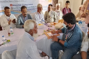 গোলাপগঞ্জে বিনামূল্যে চিকিৎসাসেবা ও ওষুধ বিতরণ গোলাপগঞ্জে বিনামূল্যে চিকিৎসাসেবা ও ওষুধ বিতরণ
