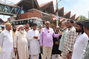 জরাজী*র্ণ বাস টার্মিনাল সড়ক দ্রুত সংস্কারে সওজের প্রতি সিসিক প্রশাসকের আহ্বান জরাজী*র্ণ বাস টার্মিনাল সড়ক দ্রুত সংস্কারে সওজের প্রতি সিসিক প্রশাসকের আহ্বান