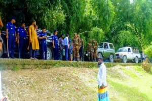 গোয়াইনঘাটে বাল্কহেড আটক করে চাঁ*দাবাজির অ ভি যো গ : আ ট ক ৬