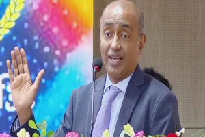 নির্বাচন করার ঘোষণা দিলেন :অ্যাটর্নি জেনারেল