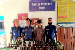 জৈন্তাপুরে শতাধিক বোতল বিদেশি ম'দ জ'ব্দ, আ'টক ১ জৈন্তাপুরে শতাধিক বোতল বিদেশি ম'দ জ'ব্দ, আ'টক ১