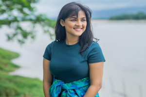স্কুল ছুটির সময় নিয়ে বিতর্ক, নি হ ত শিক্ষার্থীদের সংখ্যা নিয়ে প্রশ্ন