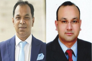 বিজয়ী কয়ছর আহমেদকে অভিনন্দন জানালেন পরাজিত  প্রার্থী আনোয়ার হোসেন