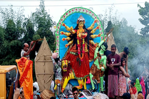 জৈন্তাপুরে ১৯টি মন্ডপে প্রতিমা বিসর্জ্জনের মধ্য দিয়ে শেষ হলো দূর্গা পূজা