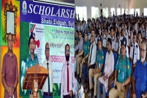 নিরাপদ সড়ক নিশ্চিত করতে জনসচেতনতা জরুরি: পুলিশ কমিশনার নিরাপদ সড়ক নিশ্চিত করতে জনসচেতনতা জরুরি: পুলিশ কমিশনার