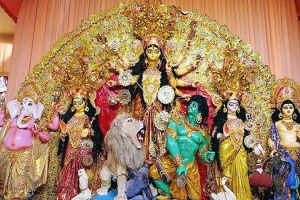 সিলেট জেলায় ৬৩৬ মণ্ডপে দুর্গাপূজার আয়োজন সিলেট জেলায় ৬৩৬ মণ্ডপে দুর্গাপূজার আয়োজন