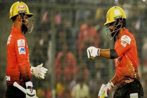 রংপুরকে হারিয়ে ফাইনালে কুমিল্লা