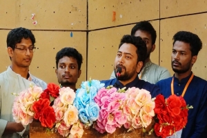বিচার ও রাষ্ট্র সংস্কার না হলে নতুন স্বৈ/রাচারের ঝুঁ/কি থাকবে: নাহিদ ইসলাম বিচার ও রাষ্ট্র সংস্কার না হলে নতুন স্বৈ/রাচারের ঝুঁ/কি থাকবে: নাহিদ ইসলাম