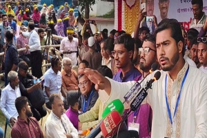 ‘আড়াই মাসে অন্তর্বর্তী সরকার আইনশৃ*ঙ্খলা নি য় ন্ত্র ণে আনতে পারেনি’