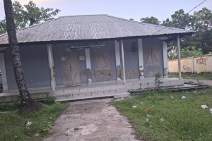 গোলাপগঞ্জে জনবলের অভাবে বন্ধ হাসপাতাল