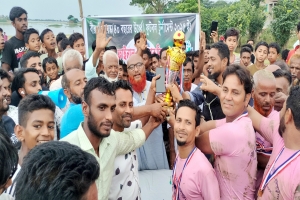 শান্তিগঞ্জে ব্যতিক্রমী ফুটবল টুর্নামেন্ট সম্পন্ন