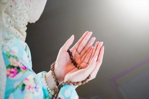 জাহান্নাম থেকে মুক্তি ও নেক সন্তান লাভের দোয়া